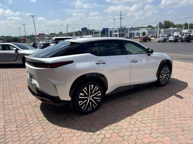 New 2026 Lexus RZ 350e 2WD w/ Technology Package image 7