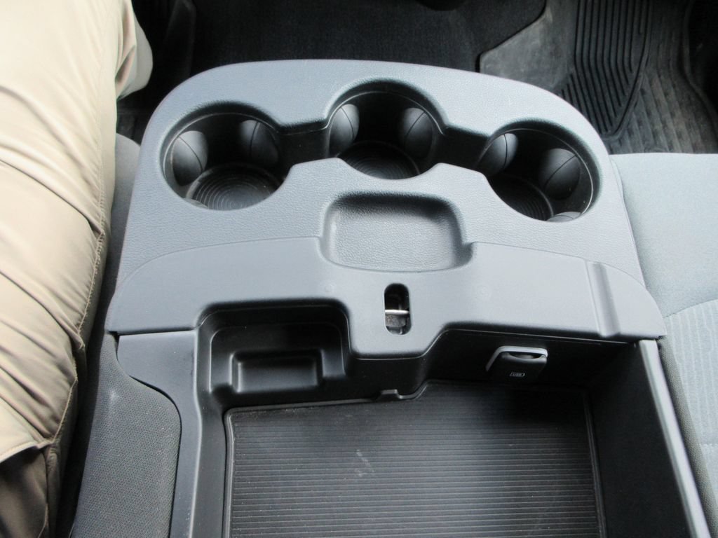 Used 2024 RAM 2500 Big Horn AWD/4WD image 13