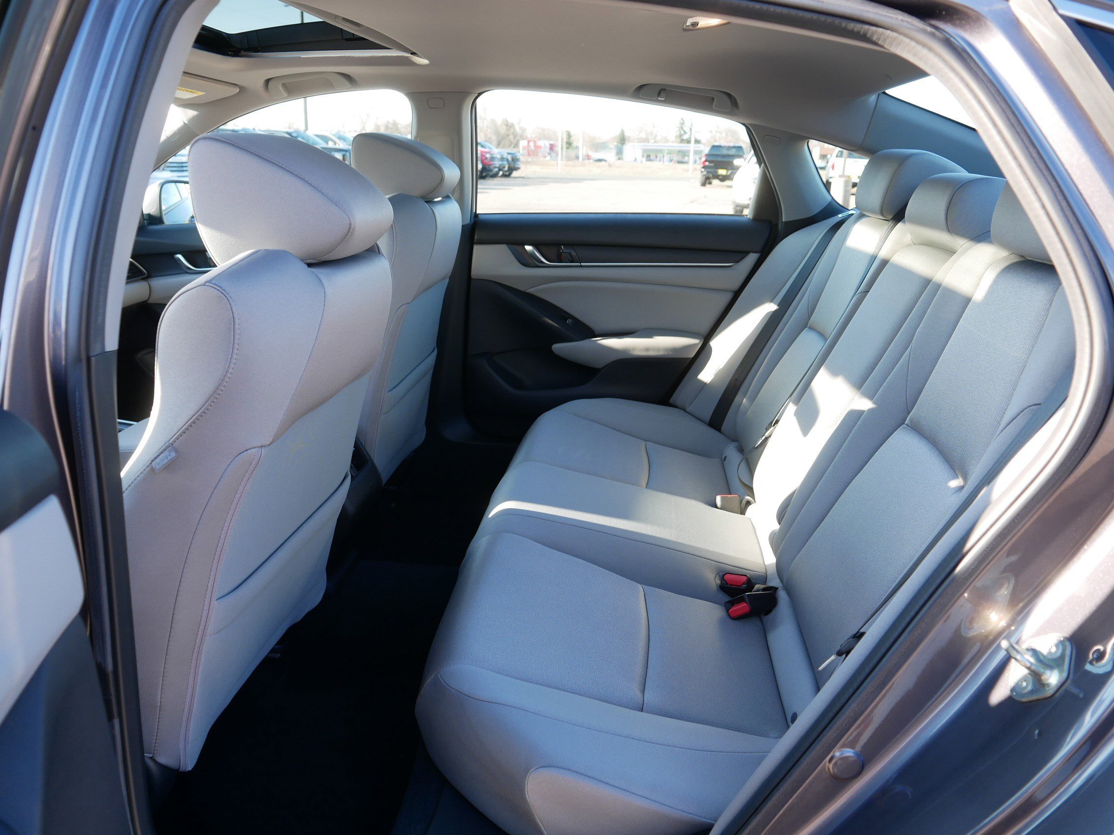 Used 2019 Honda Accord EX image 35