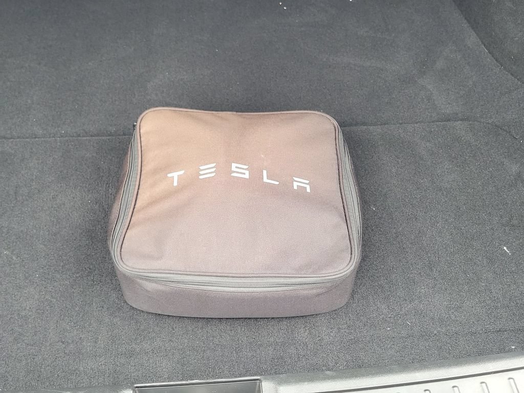 Used 2019 Tesla Model S Performance AWD/4WD image 31