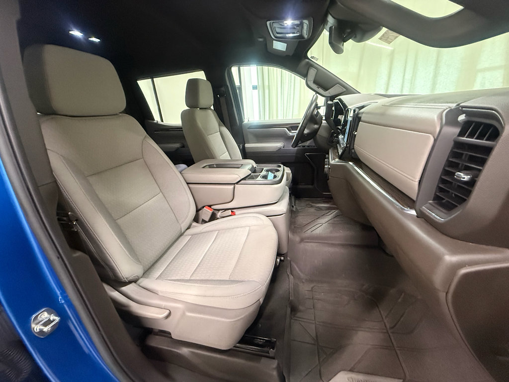 Certified 2023 Chevrolet Silverado 1500 LT AWD/4WD image 24