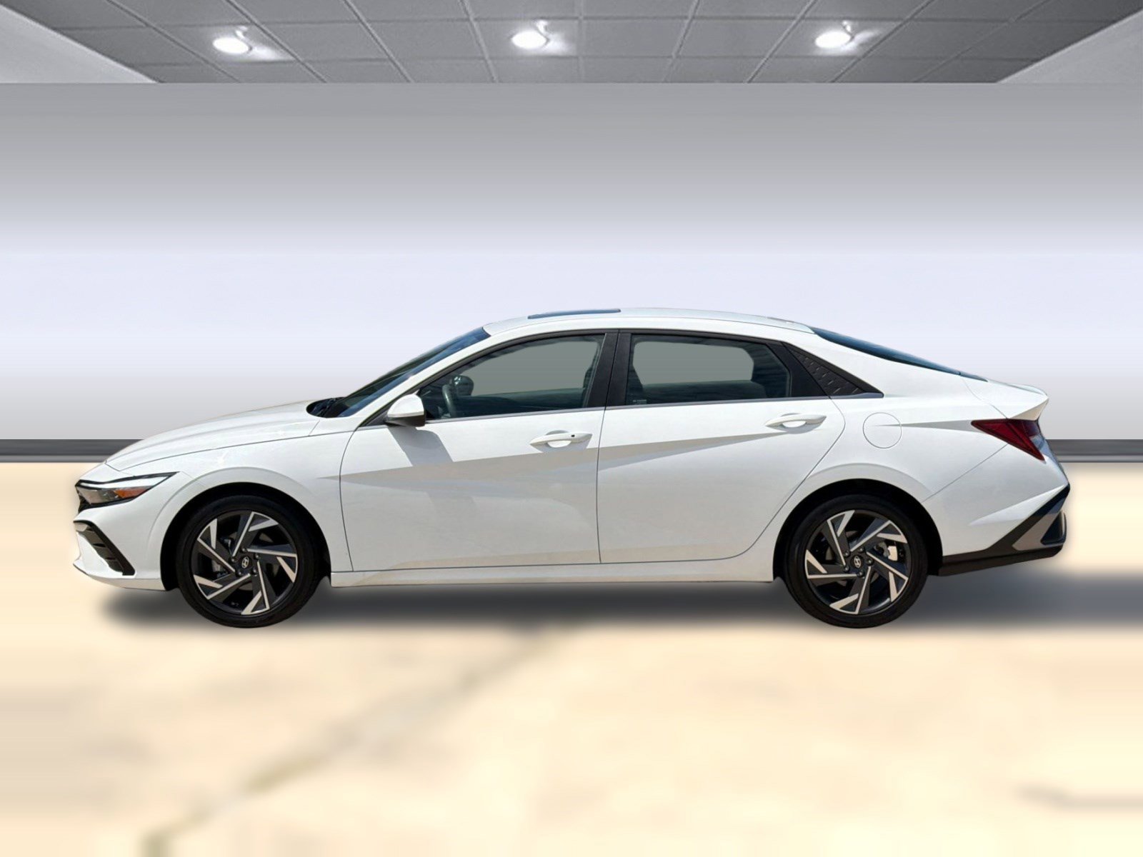 Used 2025 Hyundai Elantra SEL image 2