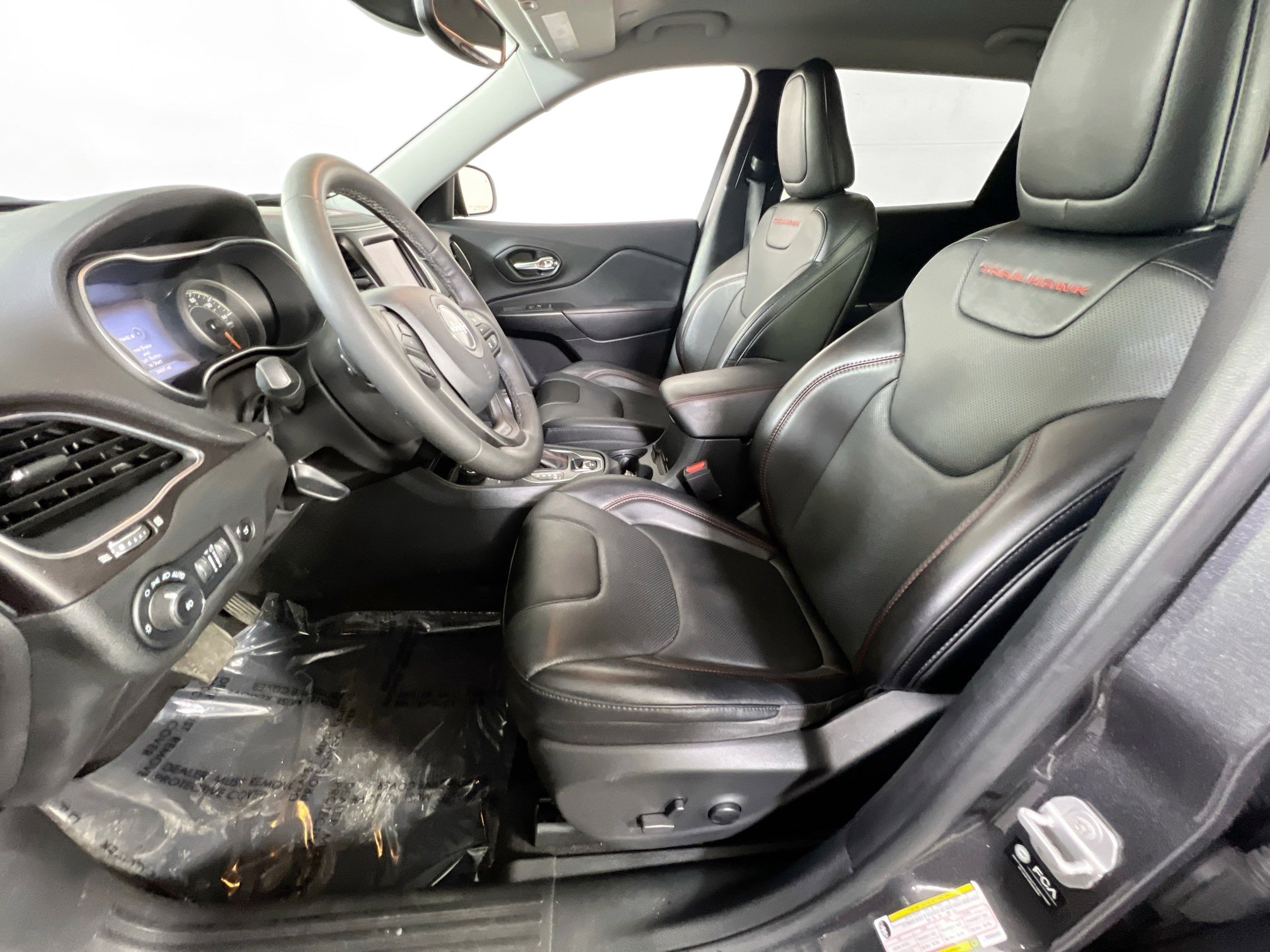 Used 2022 Jeep Cherokee Trailhawk w/ Sound & Nav Group image 21