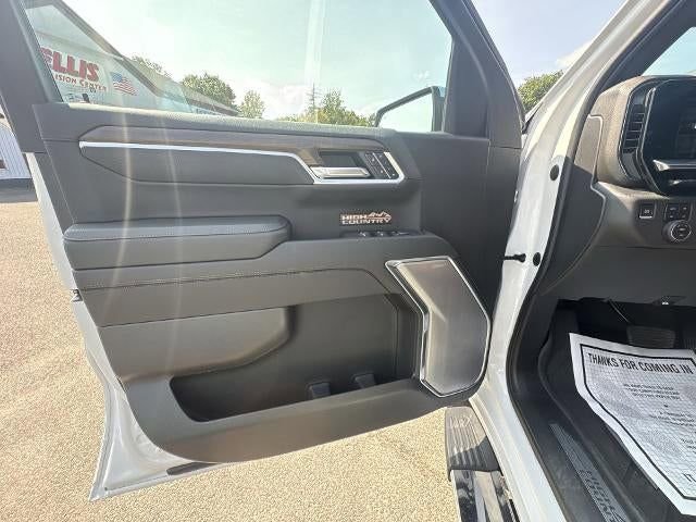 Used 2023 Chevrolet Silverado 1500 High Country w/ High Country Premium Package image 23