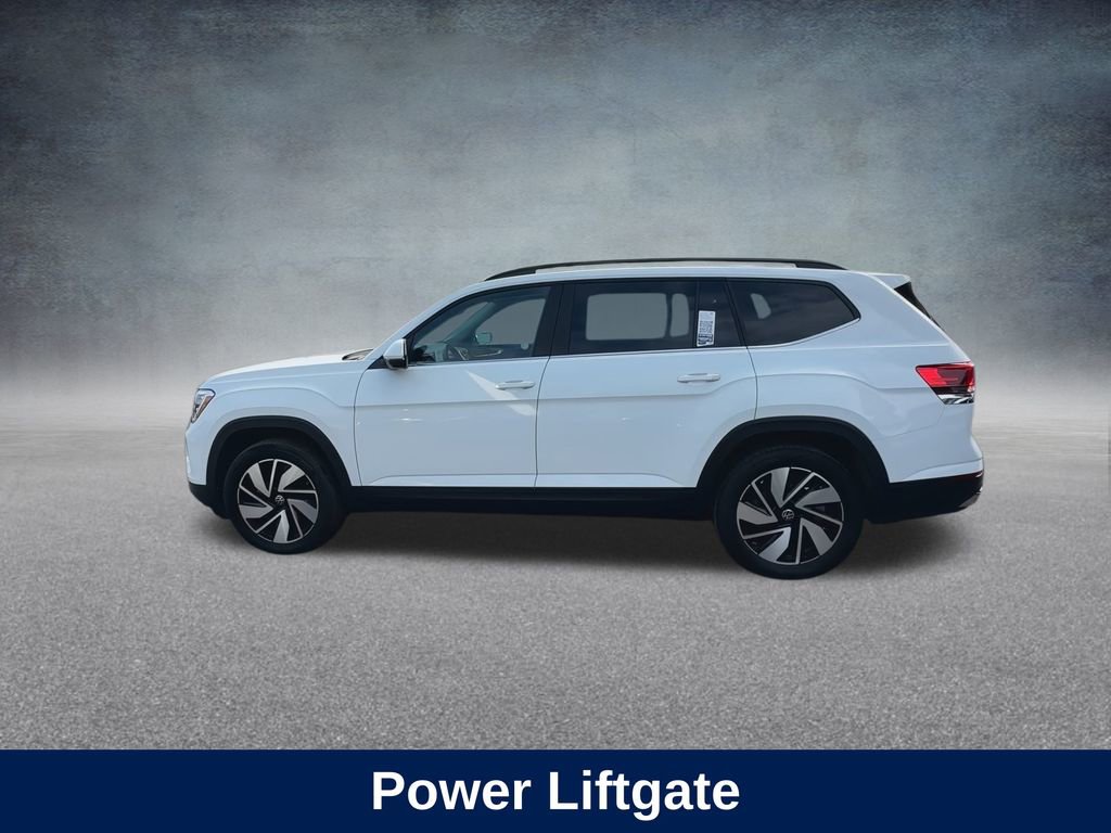 Used 2025 Volkswagen Atlas SE image 13