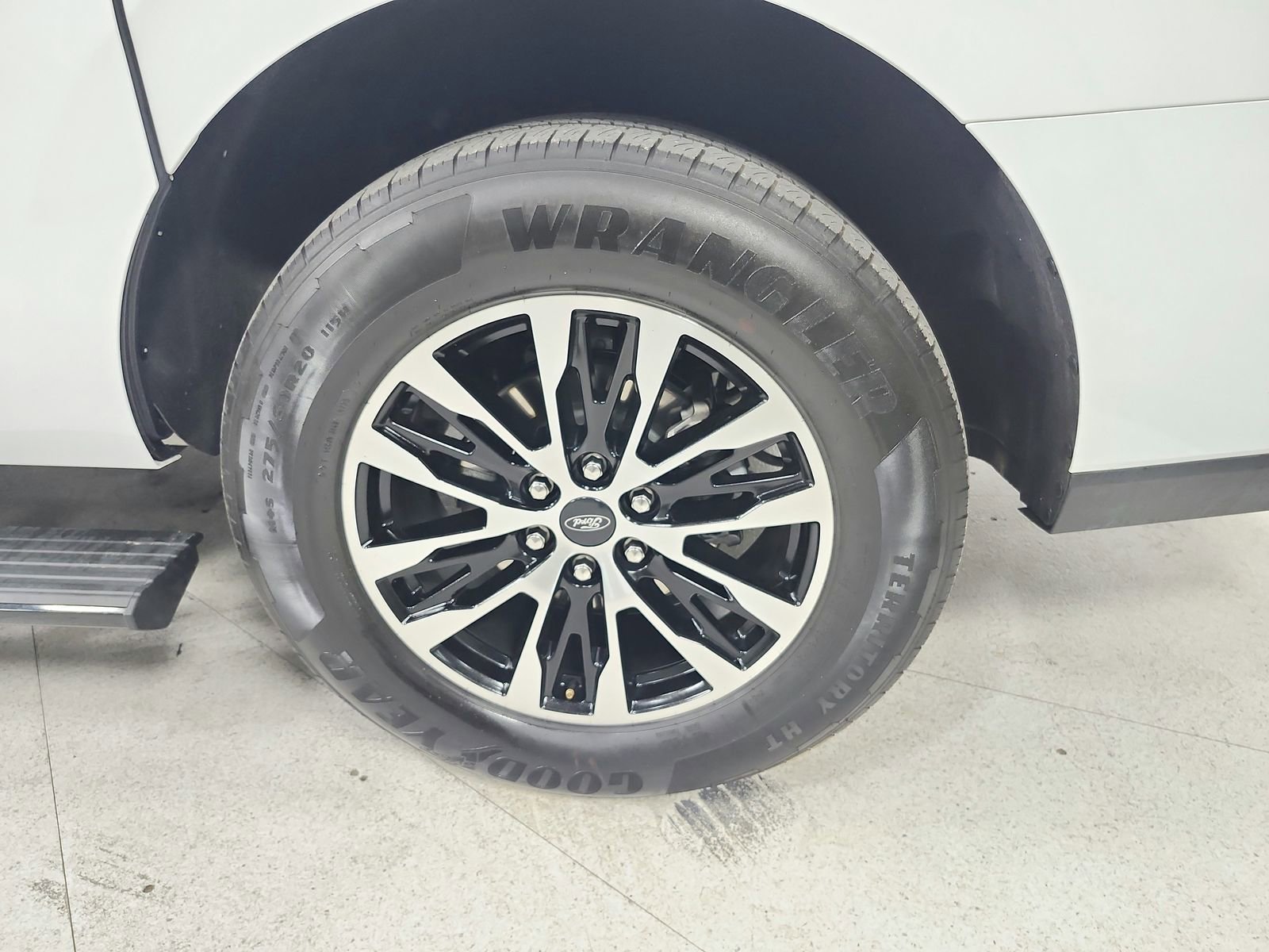 Used 2025 Ford Expedition Max Platinum image 48