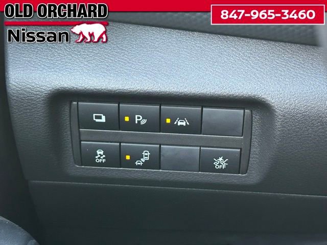 Used 2023 Nissan Kicks S FWD image 18