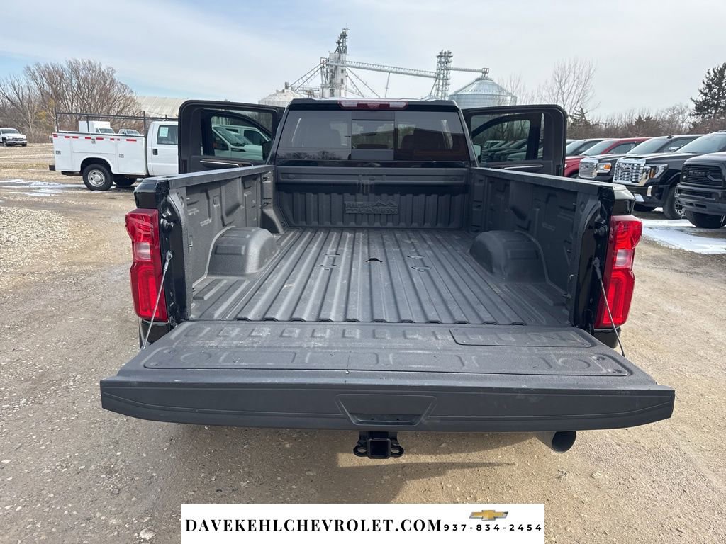Used 2024 Chevrolet Silverado 3500 High Country w/ High Country Premium Package image 40
