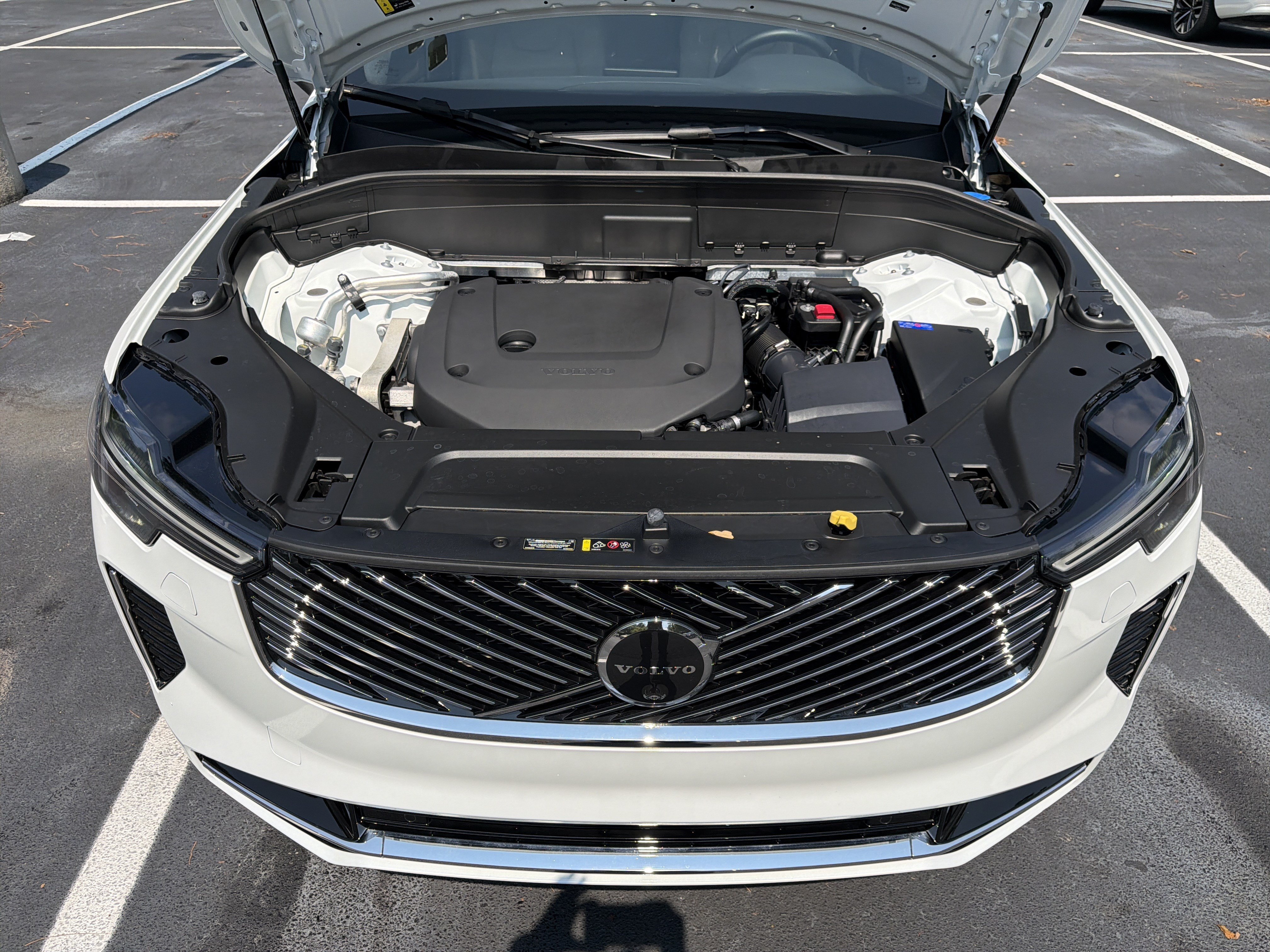 Certified 2026 Volvo XC90 B6 Plus w/ Protection Package Premier AWD/4WD image 36