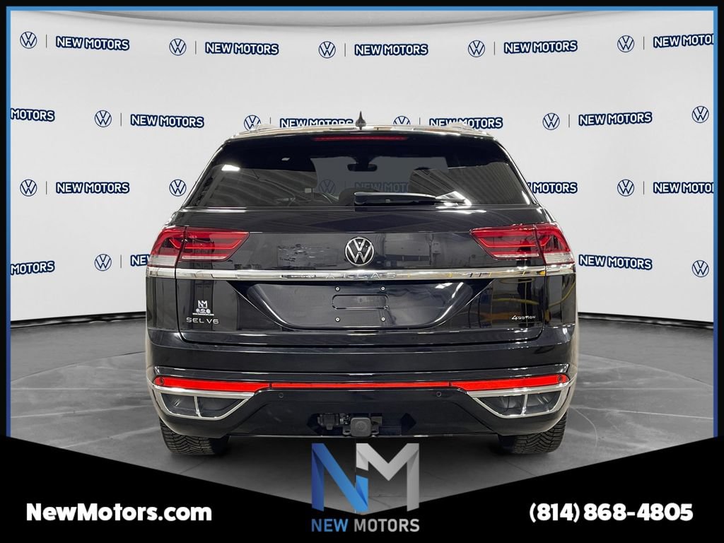 Used 2023 Volkswagen Atlas Cross Sport SEL Premium R-Line AWD/4WD image 4