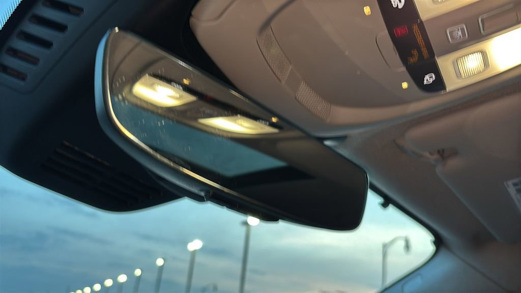 Certified 2023 Volvo XC40 B5 Plus w/ Driver Assist Package image 22