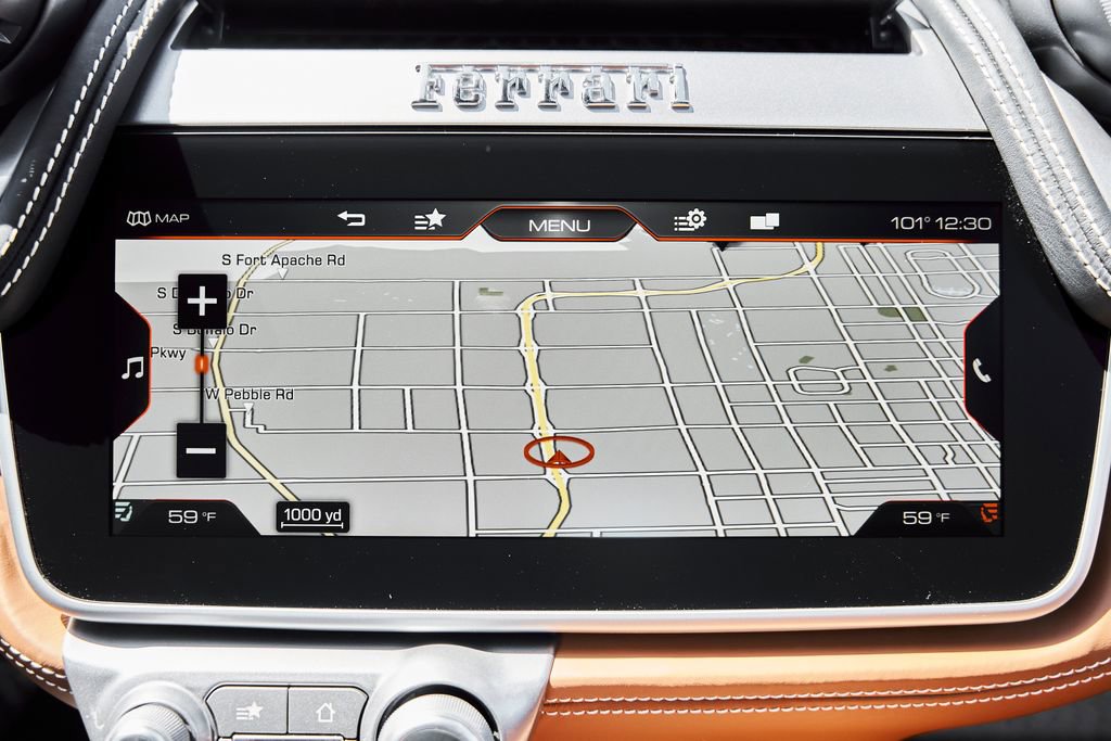 Used 2018 Ferrari GTC4Lusso image 74