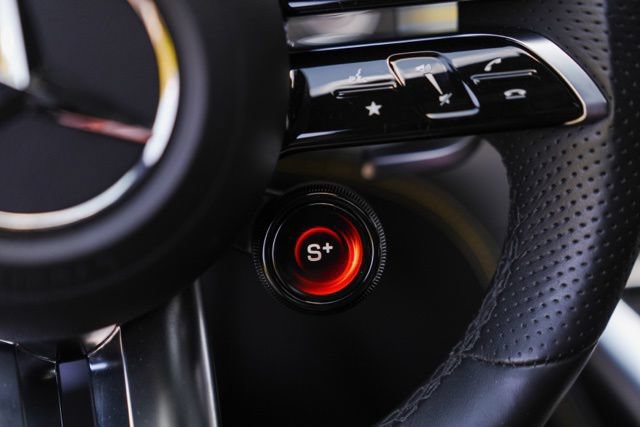 Used 2022 Mercedes-Benz AMG GT 53 w/ Driver Assistance Package image 31