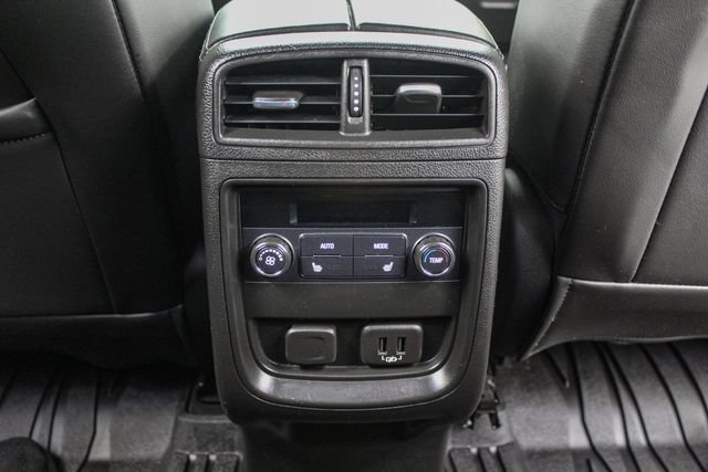 Certified 2019 Buick Envision Essence FWD image 22