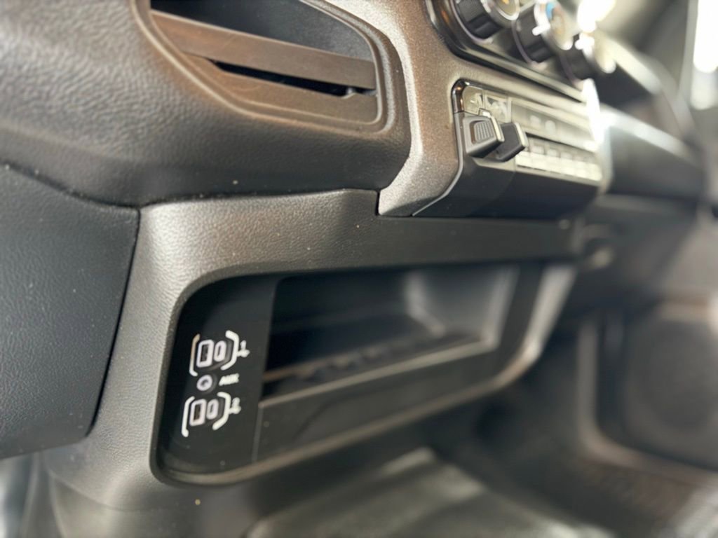 Used 2022 RAM 5500 Tradesman w/ Safety Group image 38