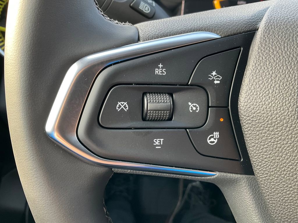 New 2026 Chevrolet Trax ACTIV w/ Driver Confidence Package FWD image 5