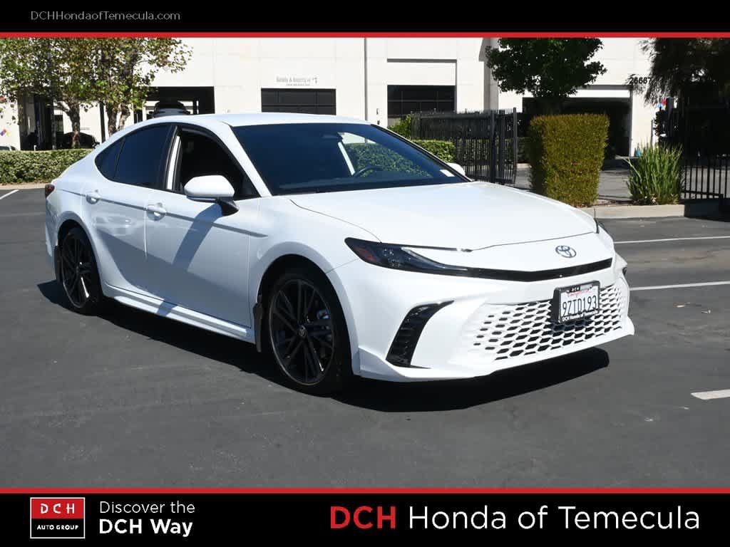 Used 2026 Toyota Camry XSE FWD image 3