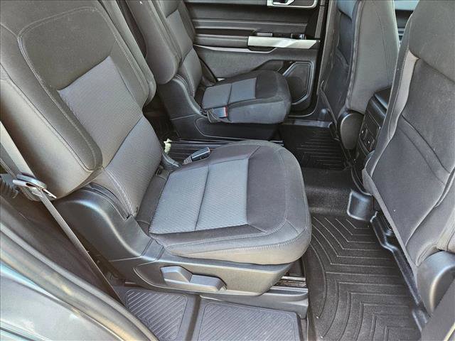 Used 2022 Ford Explorer XLT image 20