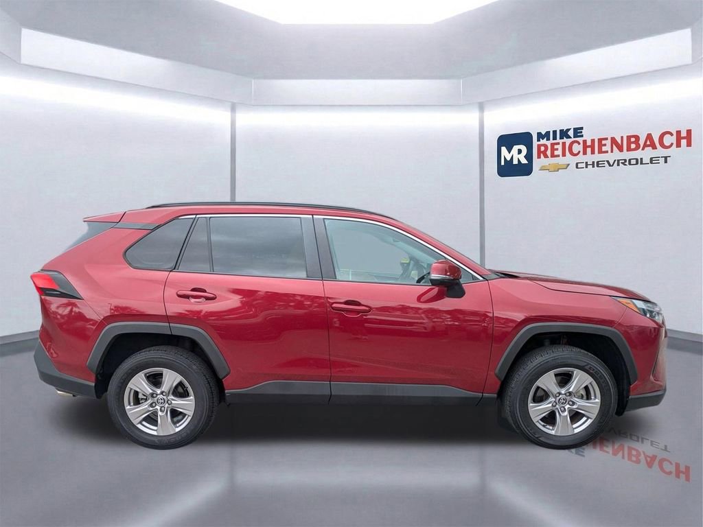 Used 2023 Toyota RAV4 XLE w/ Convenience Package FWD video 3