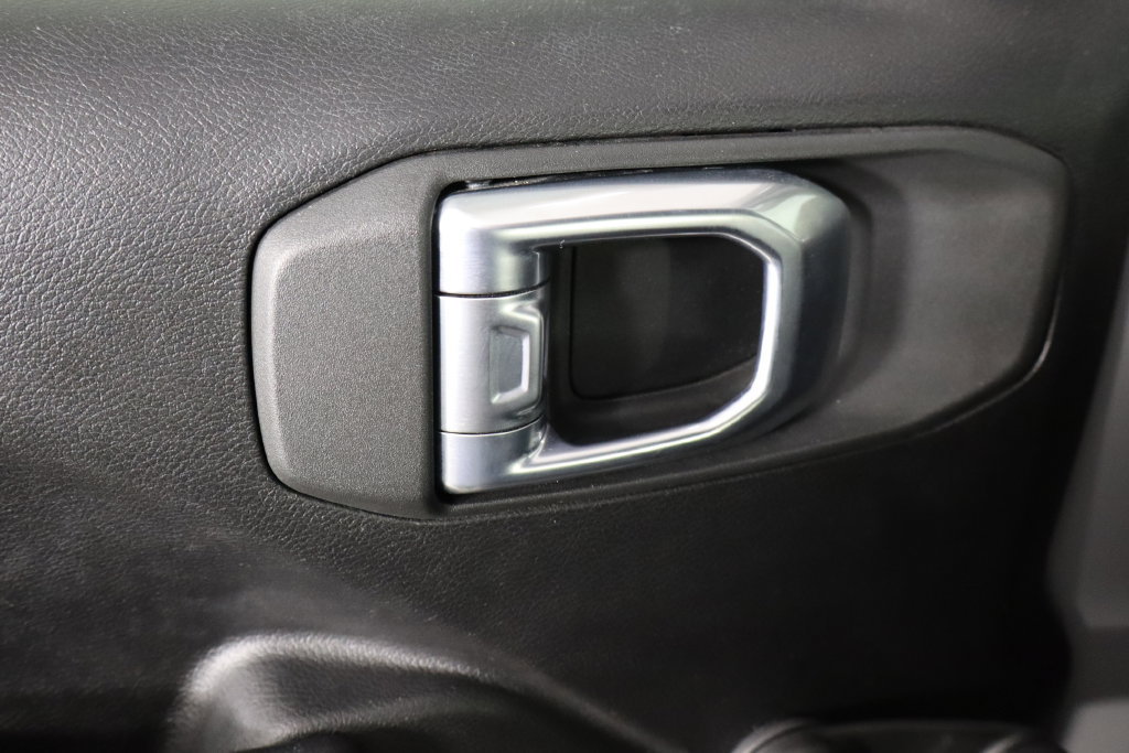Used 2021 Jeep Wrangler Unlimited Sport AWD/4WD image 20