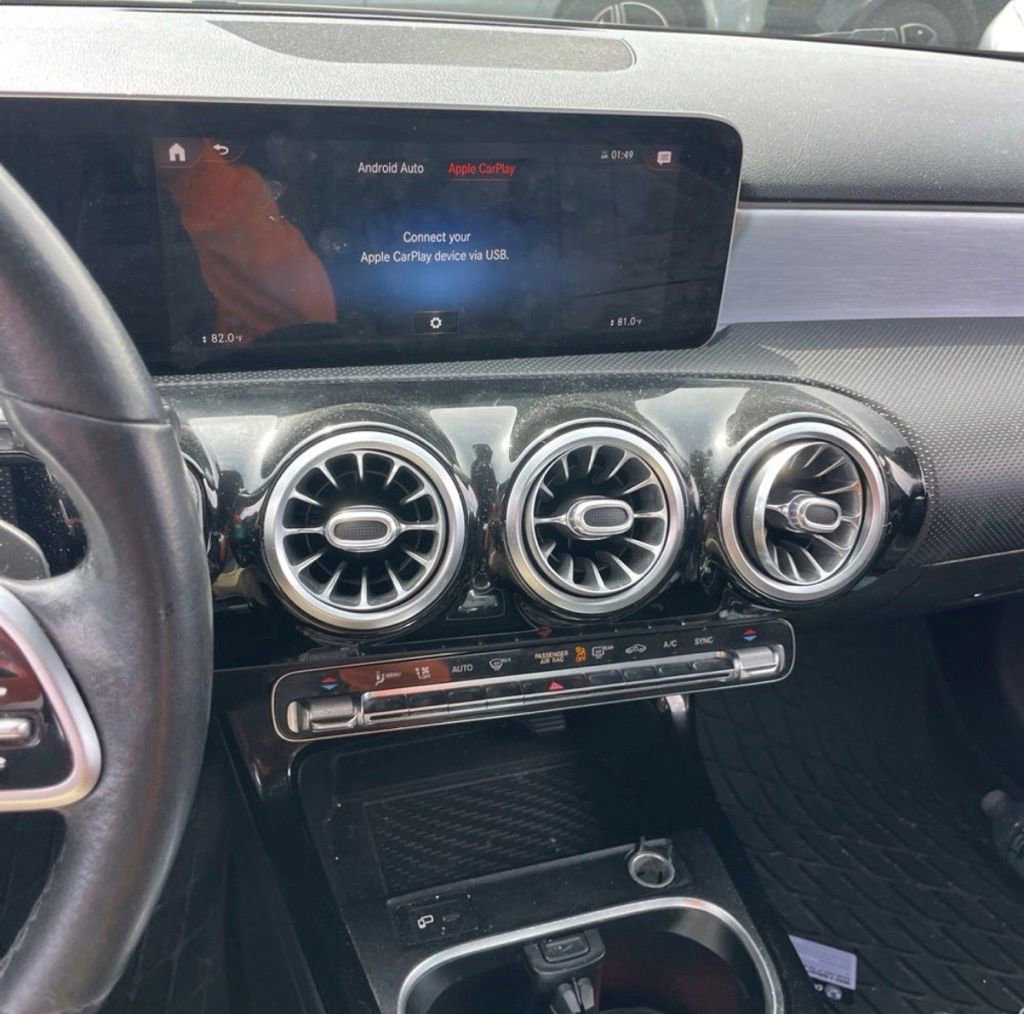 Used 2019 Mercedes-Benz A 220 4MATIC image 17