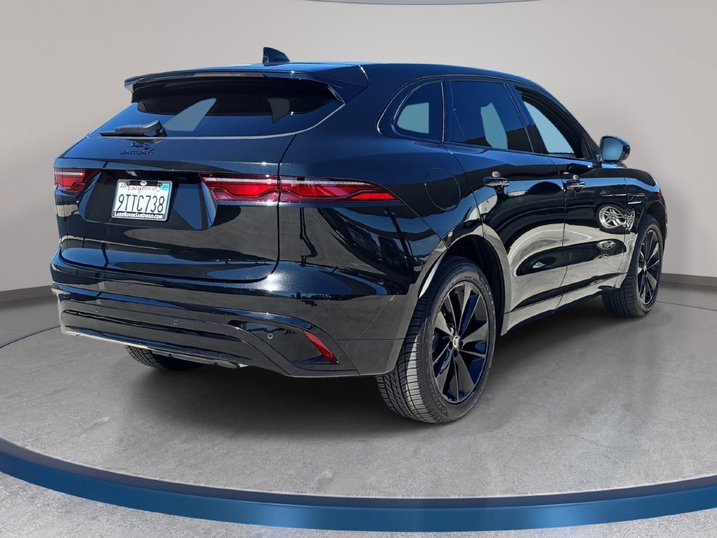 Certified 2025 Jaguar F-PACE R-Dynamic S AWD/4WD image 5