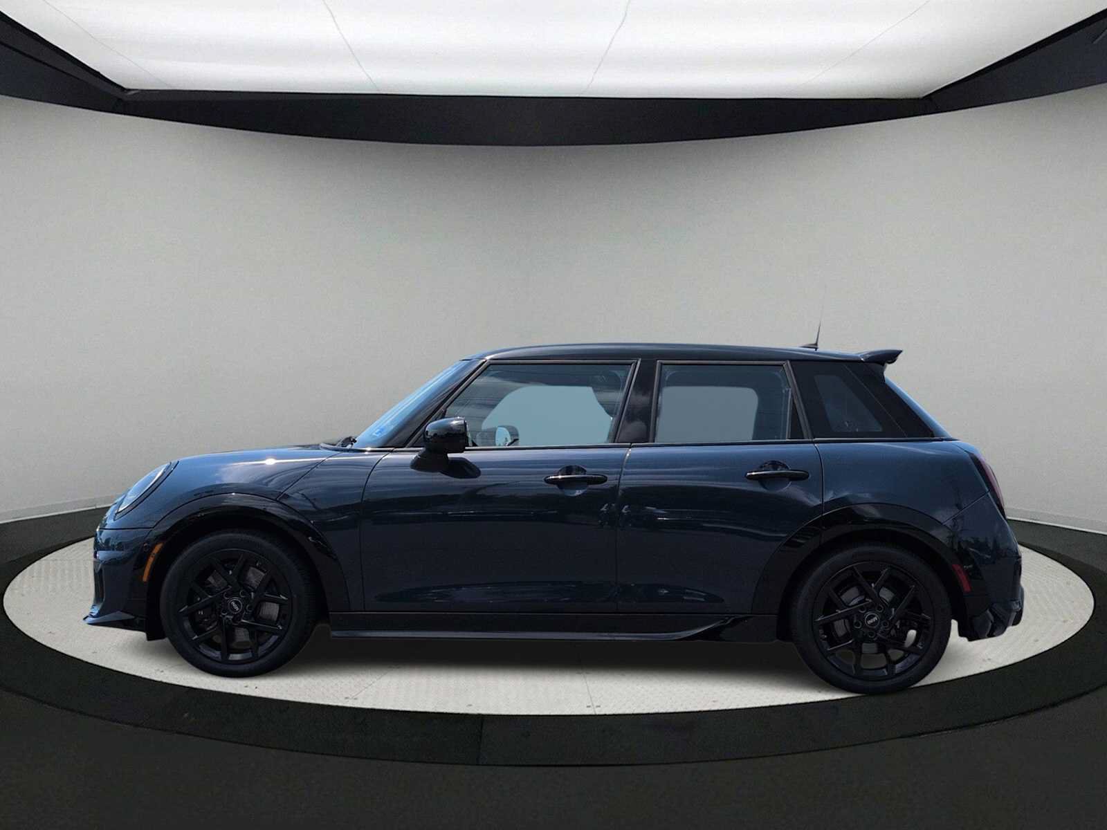Certified 2025 MINI Cooper S FWD image 5