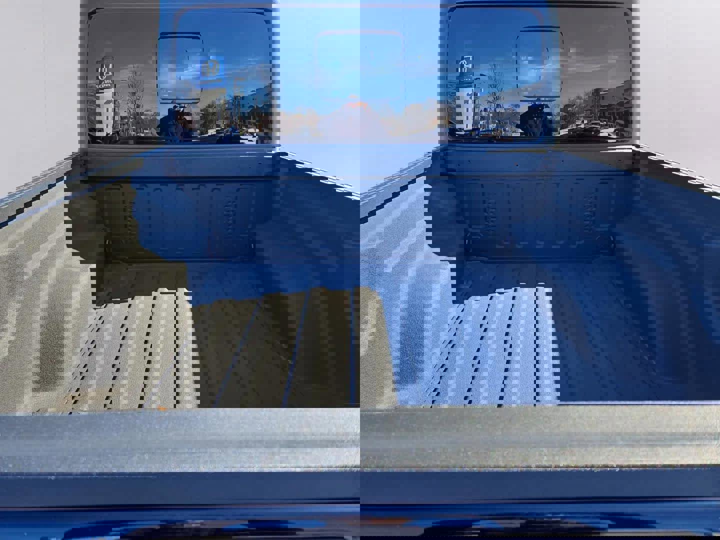 Used 2024 Jeep Gladiator Sport image 32