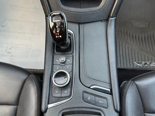 Used 2020 Cadillac XT5 Premium Luxury image 40