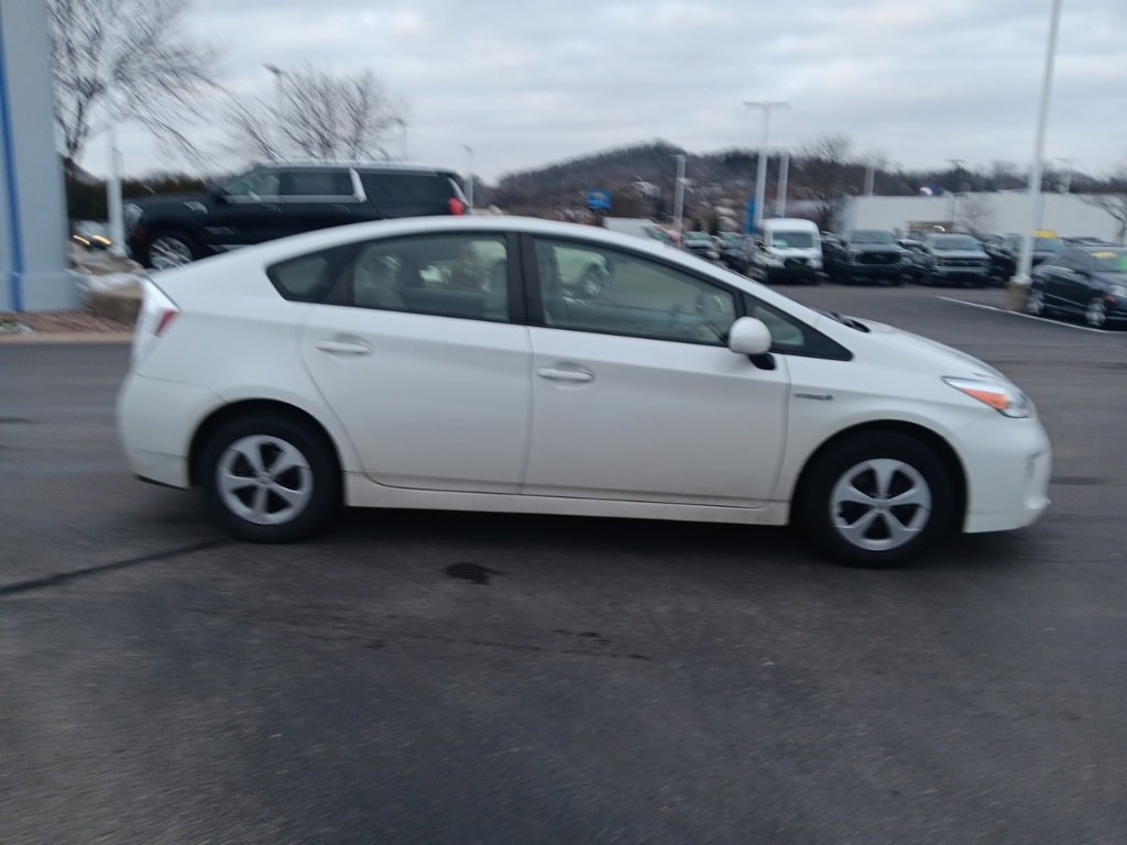 Used 2014 Toyota Prius Two image 4