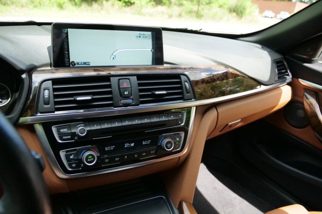 Used 2016 BMW 435i Convertible RWD image 11