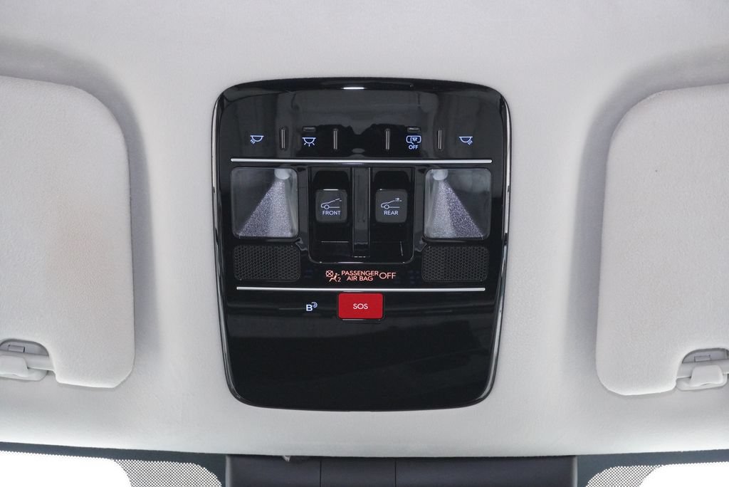 Used 2025 Hyundai Santa Fe Calligraphy FWD image 17