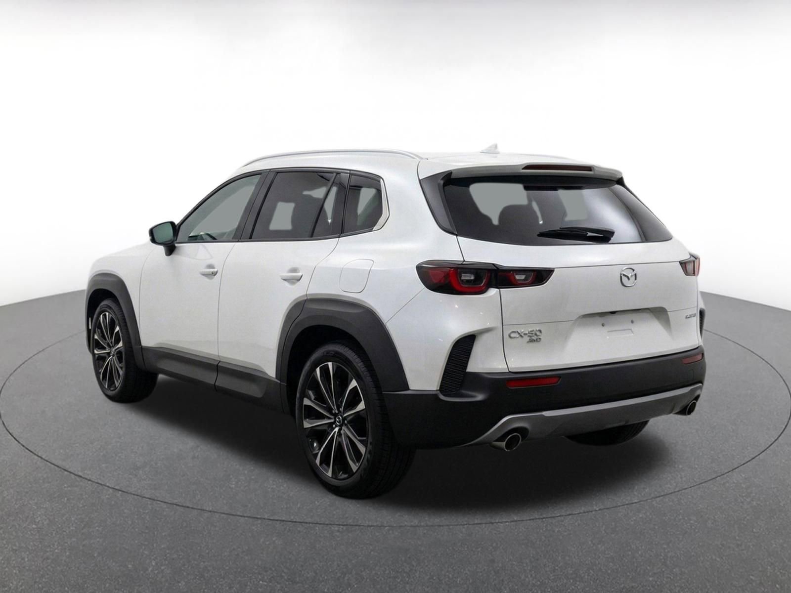 Used 2025 MAZDA CX-50 2.5 Hybrid w/ Premium Plus Pkg AWD/4WD image 5