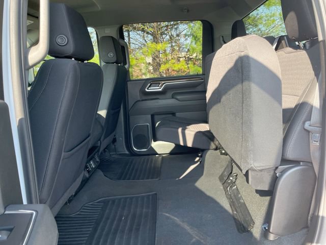 Used 2025 Chevrolet Silverado 2500 LT w/ Convenience Package AWD/4WD image 14