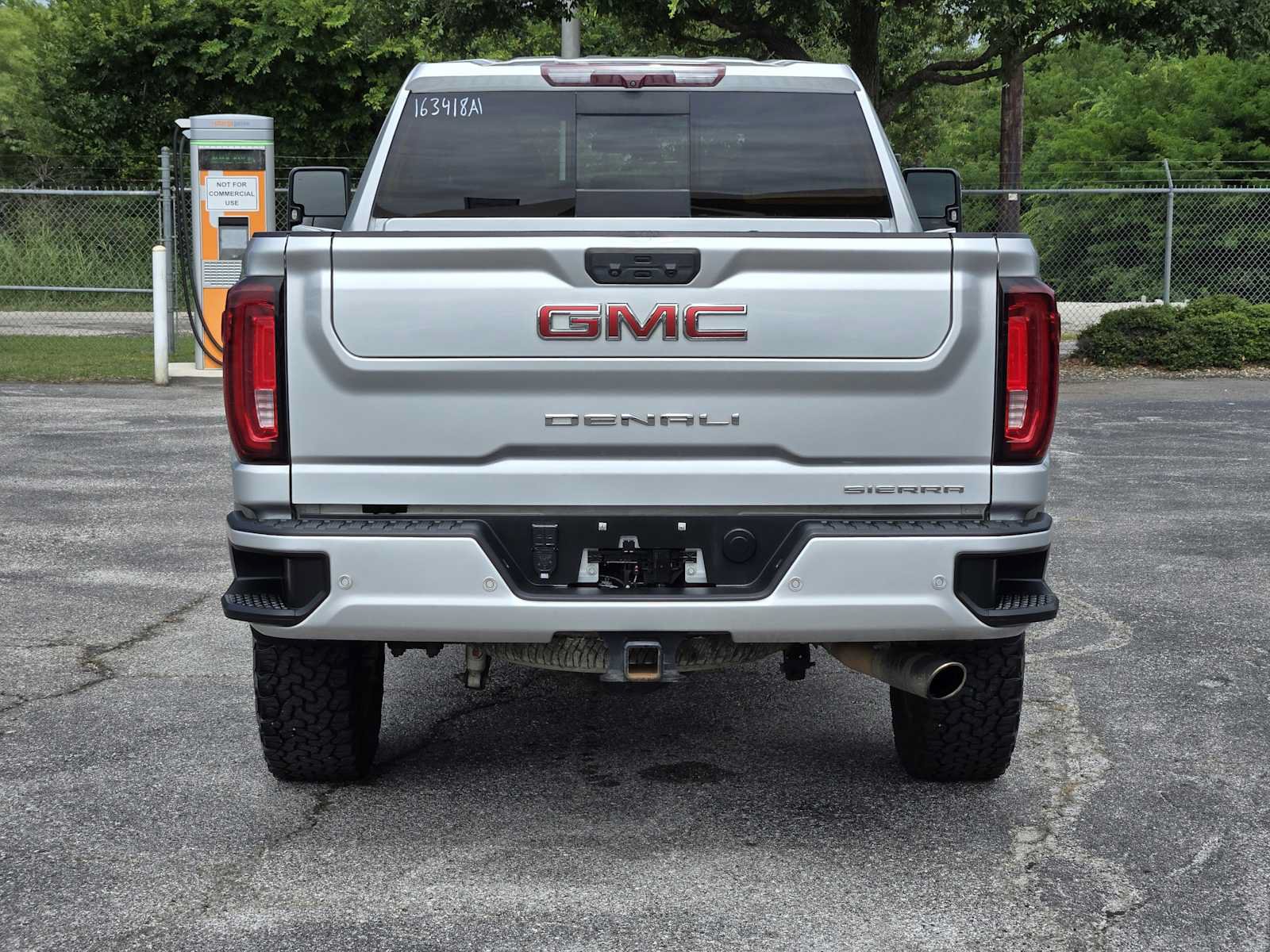 Certified 2022 GMC Sierra 2500 Denali AWD/4WD image 3