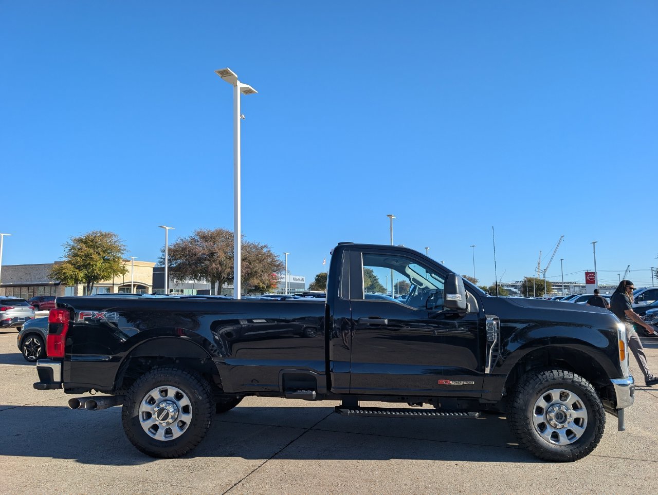Used 2023 Ford F250 XLT w/ 360-Degree Camera Package AWD/4WD image 3