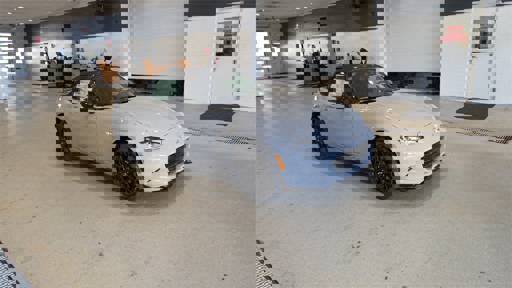 New 2025 MAZDA MX-5 Miata Club image 4