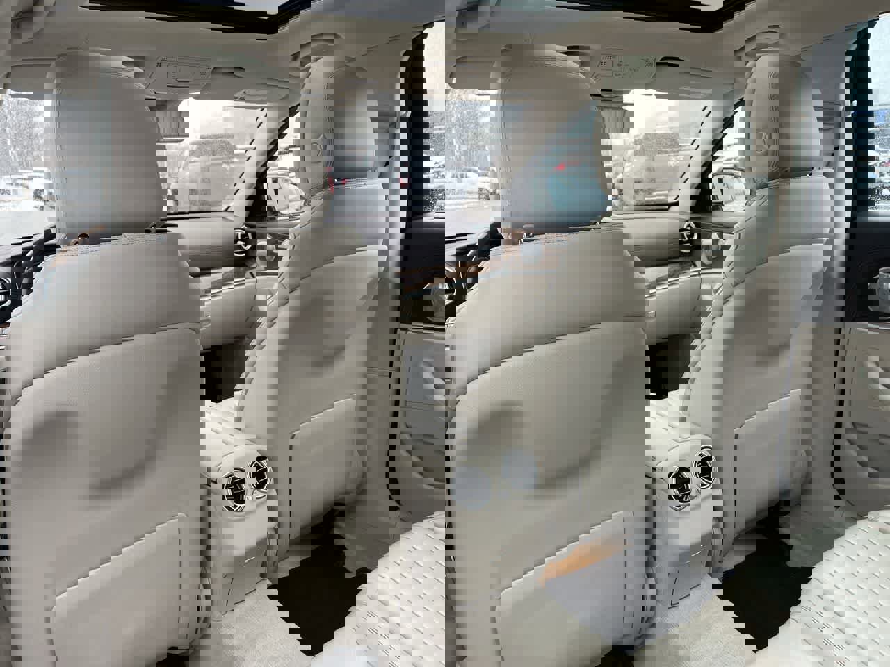 Used 2017 Mercedes-Benz E 400 4MATIC Wagon image 20