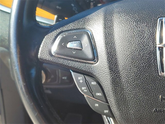 Used 2017 Lincoln MKC Reserve image 12