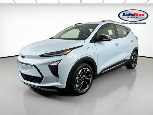 Used 2023 Chevrolet Bolt EUV Premier w/ Sun & Sound Package FWD image 5