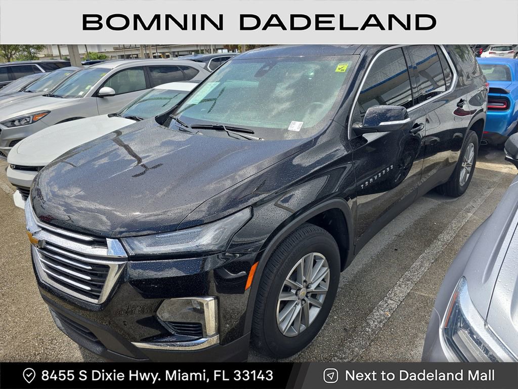 Certified 2023 Chevrolet Traverse LT image 2