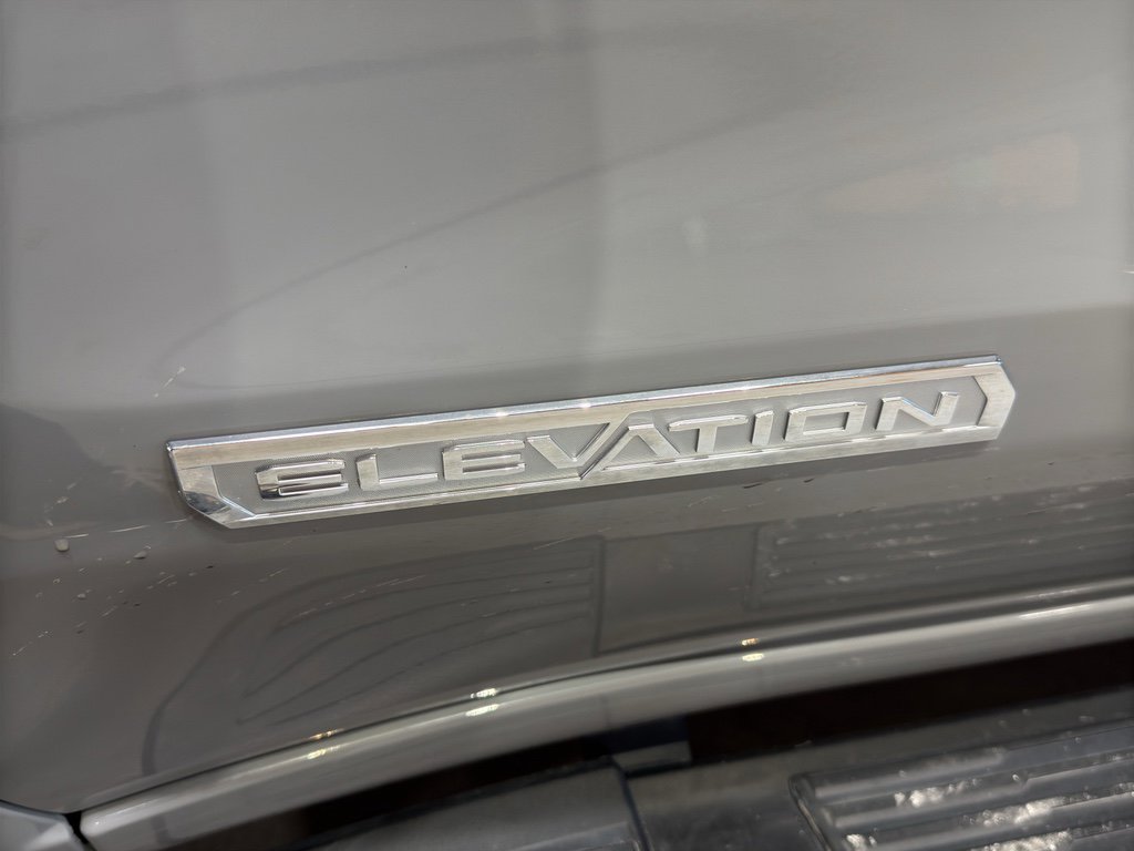 Used 2024 GMC Sierra 1500 Elevation w/ Elevation Premium Package image 12