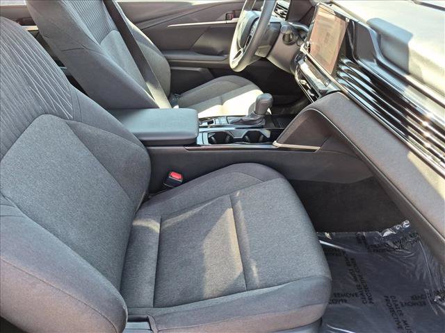 Used 2025 Toyota Camry LE FWD image 20