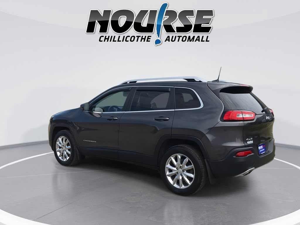 Used 2017 Jeep Cherokee Limited AWD/4WD image 6