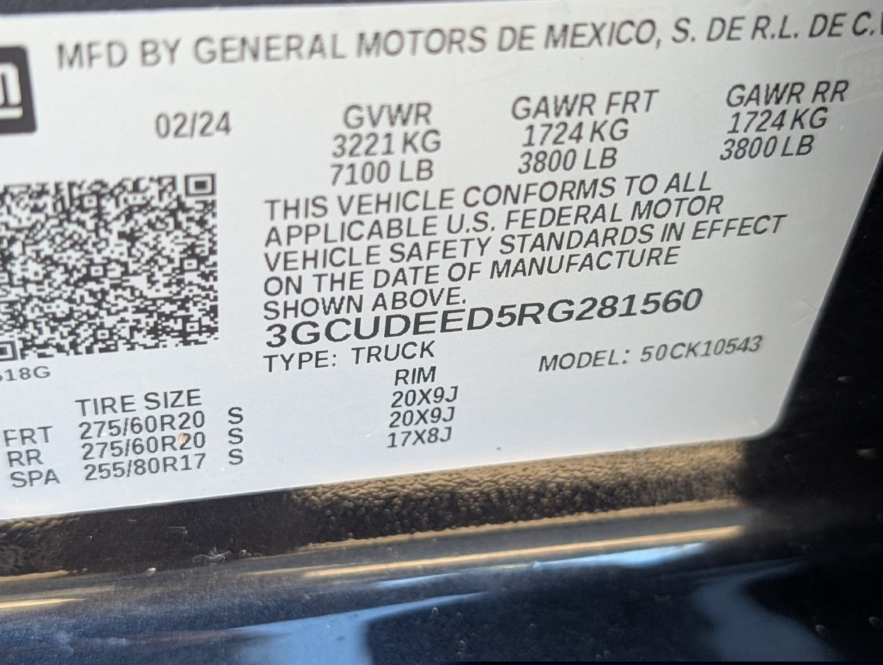 Used 2024 Chevrolet Silverado 1500 RST AWD/4WD image 28
