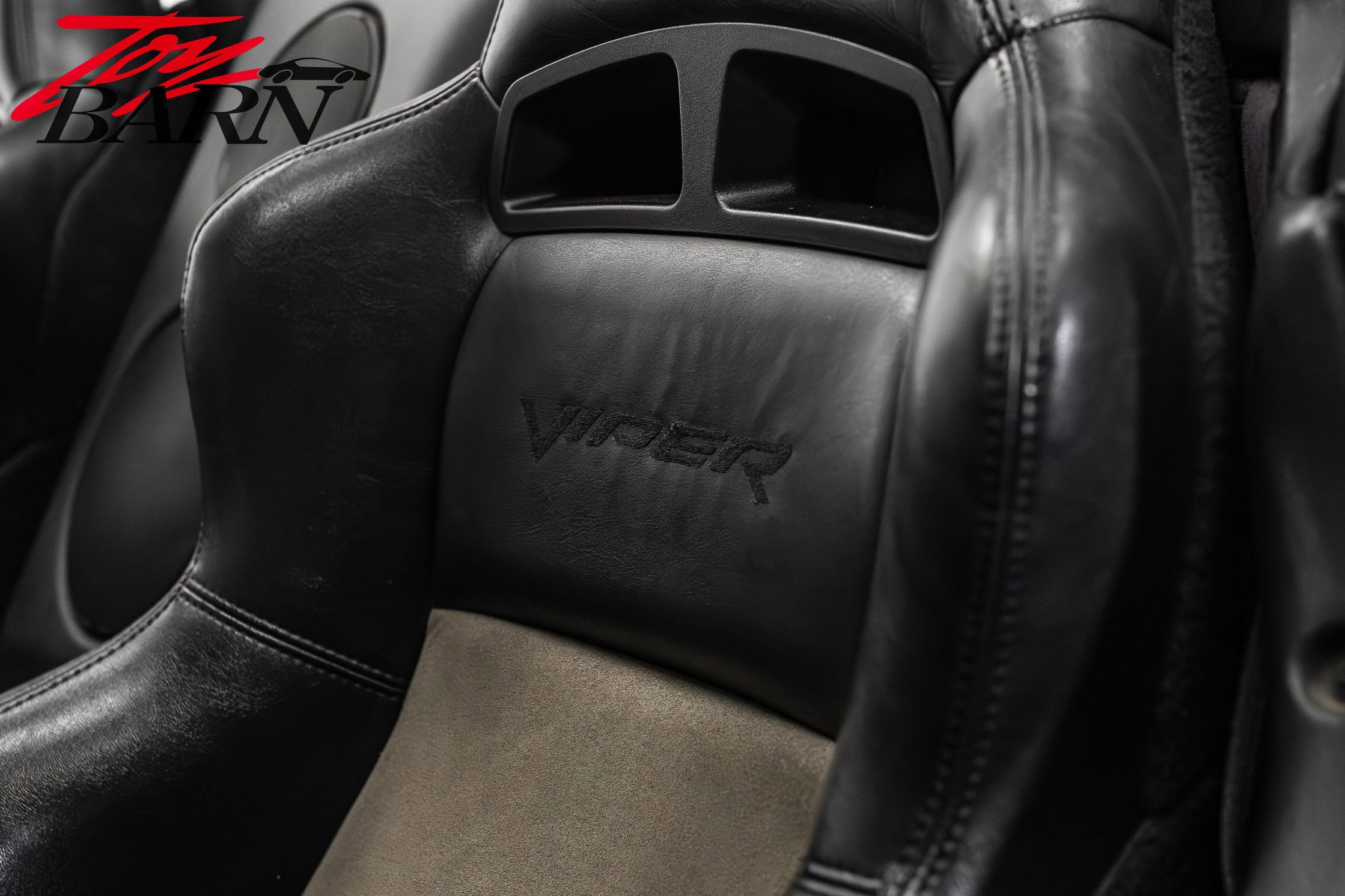 Used 2005 Dodge Viper SRT-10 RWD image 32