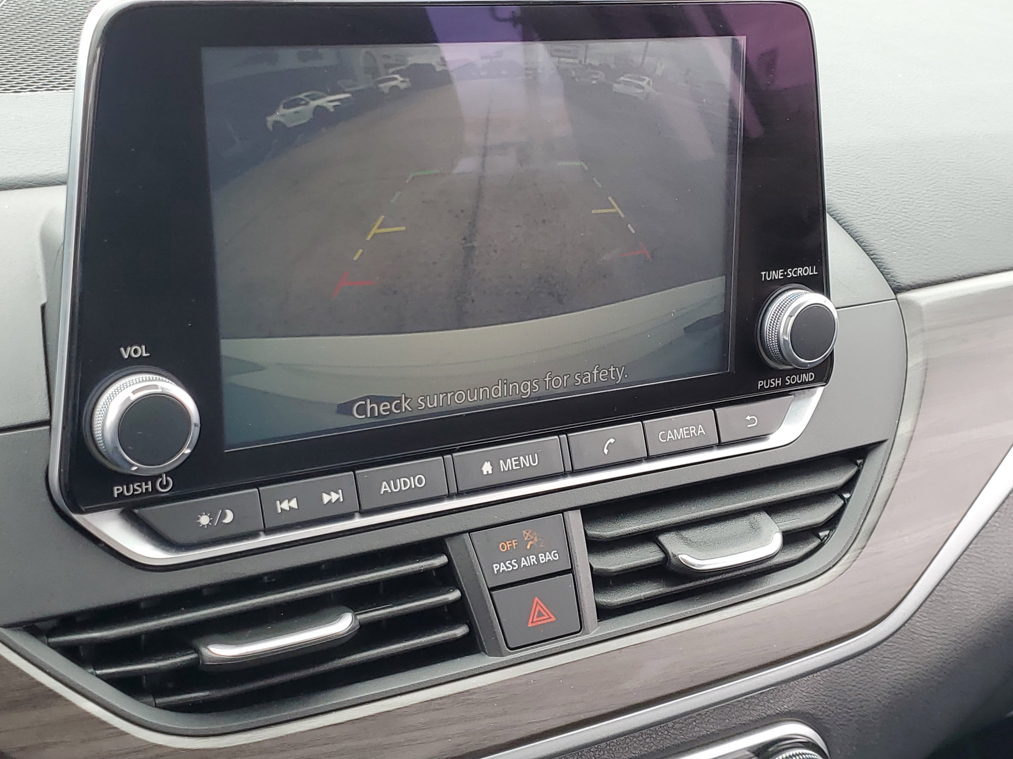 Used 2025 Nissan Altima 2.5 SV image 25