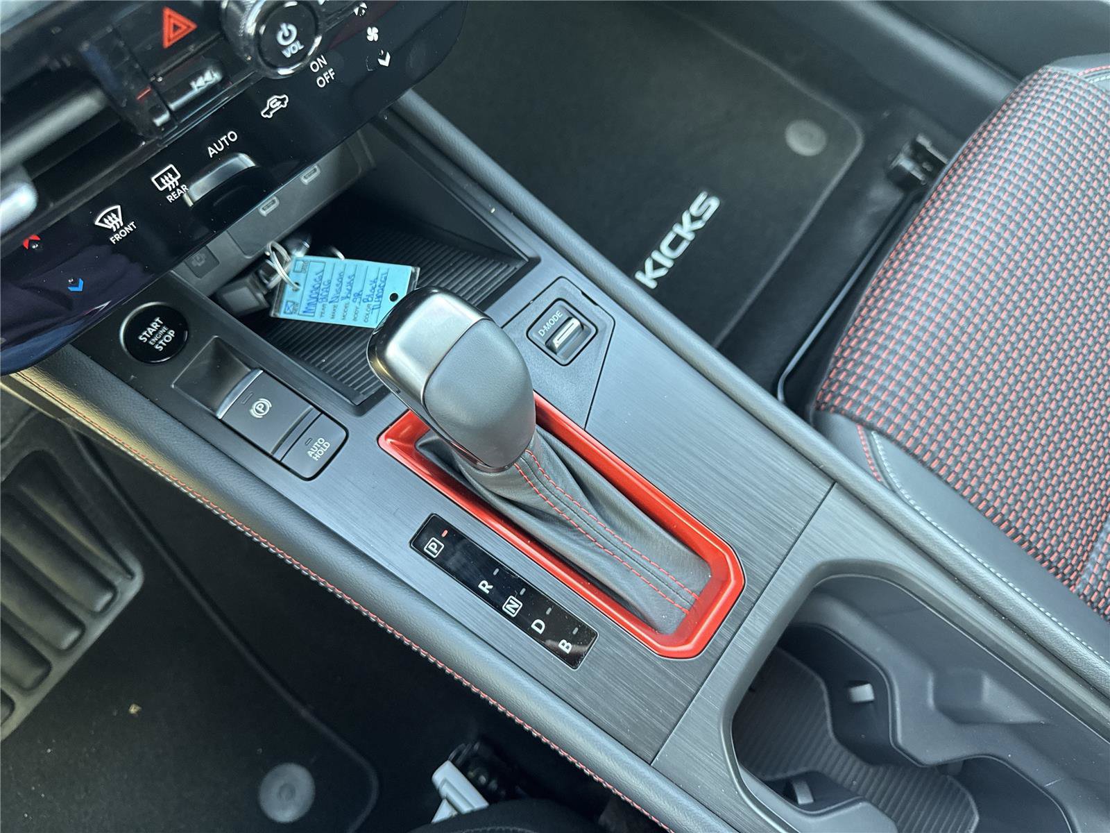 New 2026 Nissan Kicks SR FWD image 27