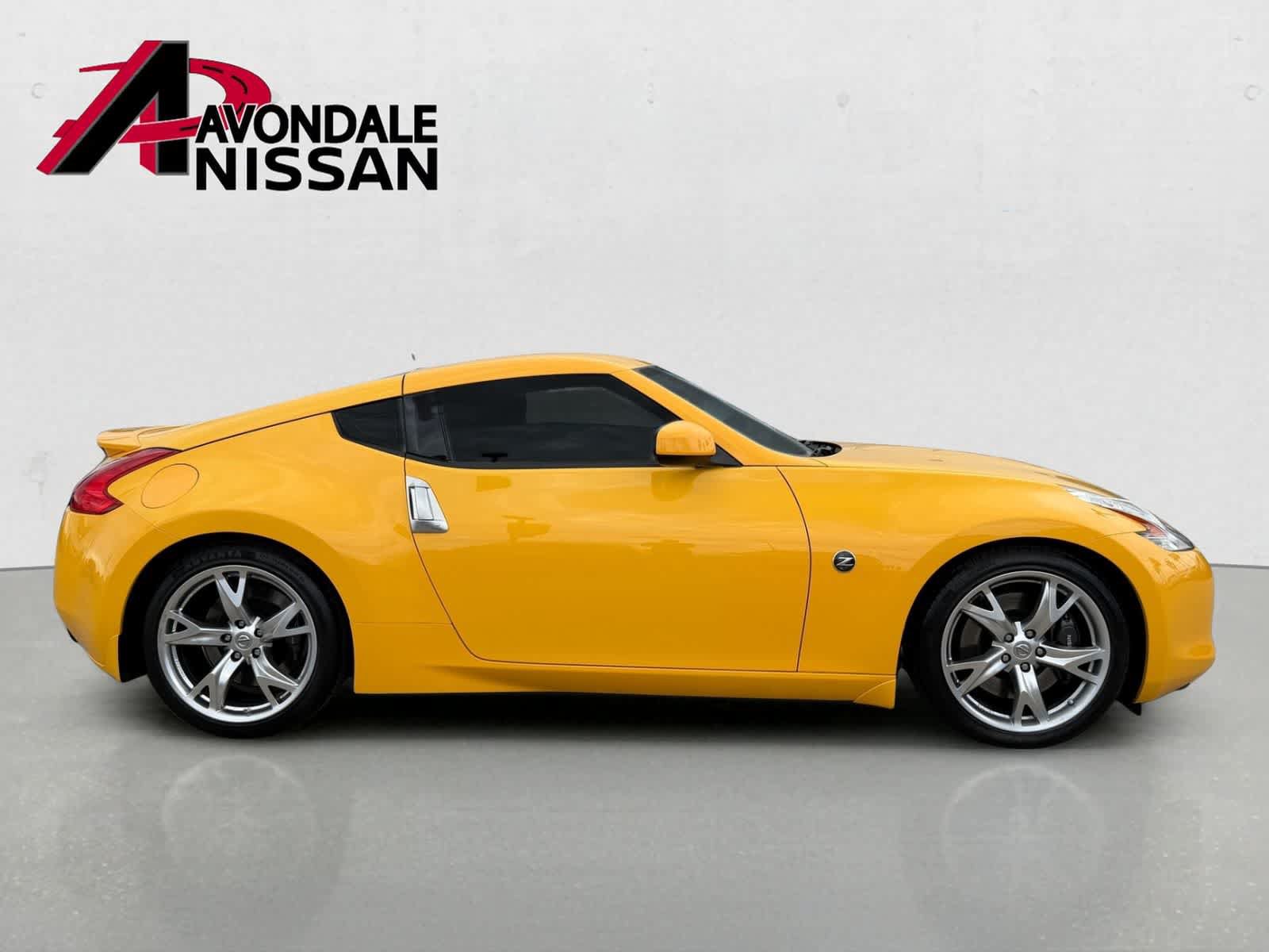 Used 2009 Nissan 370Z Touring w/ Sport Pkg RWD image 7