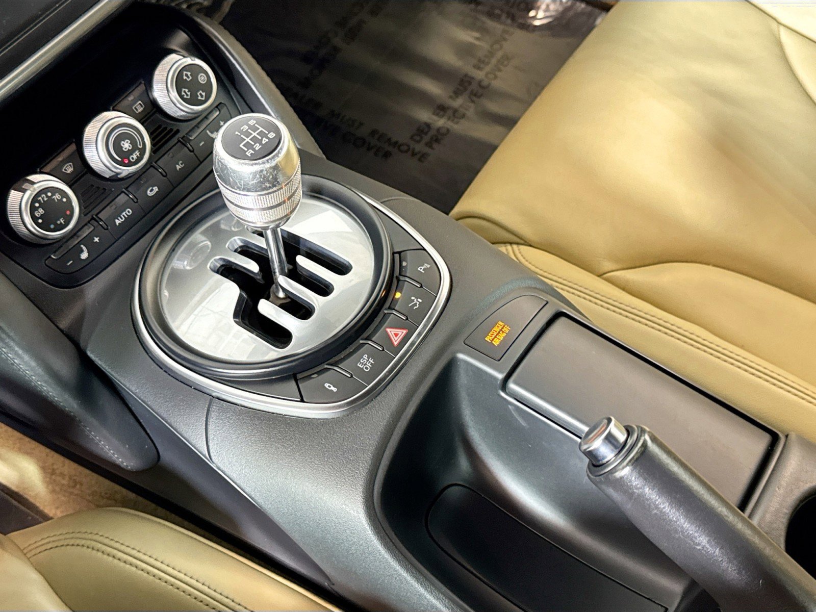 Used 2009 Audi R8 V8 image 19